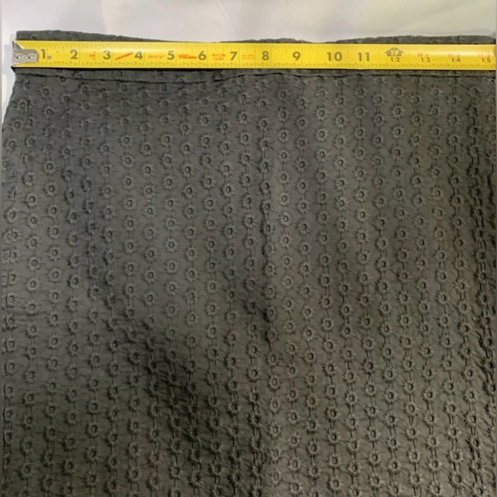 J Crew Skirt Charcoal Gray Embroidered Flowers Background Pencil Cotton Size 8 - Picture 7 of 9